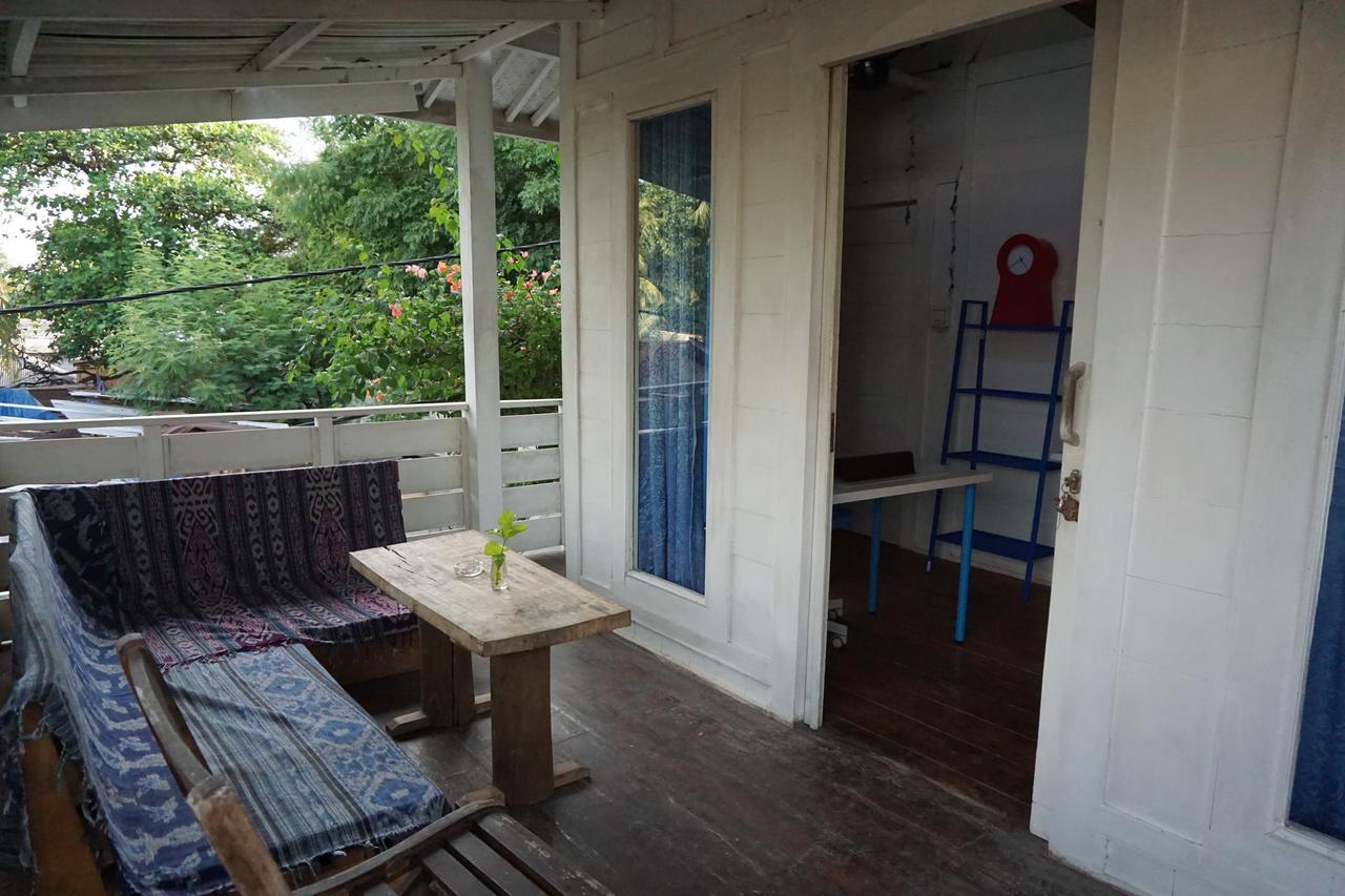 Salon De Nomad Gili T. Bed and Breakfast Gili Trawangan Buitenkant foto