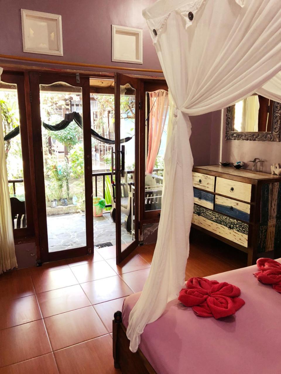 Salon De Nomad Gili T. Bed and Breakfast Gili Trawangan Buitenkant foto