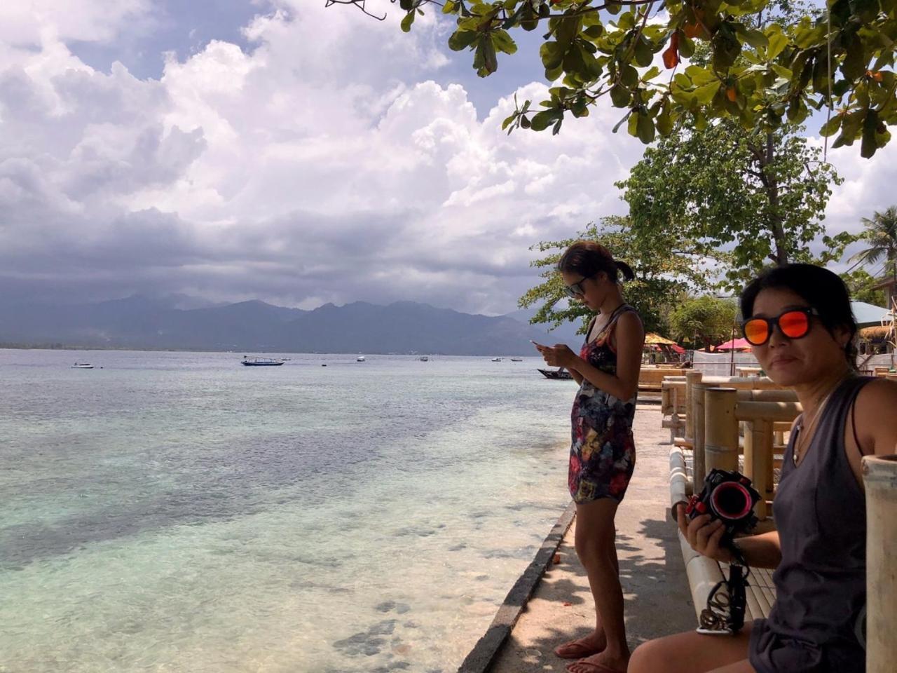 Salon De Nomad Gili T. Bed and Breakfast Gili Trawangan Buitenkant foto
