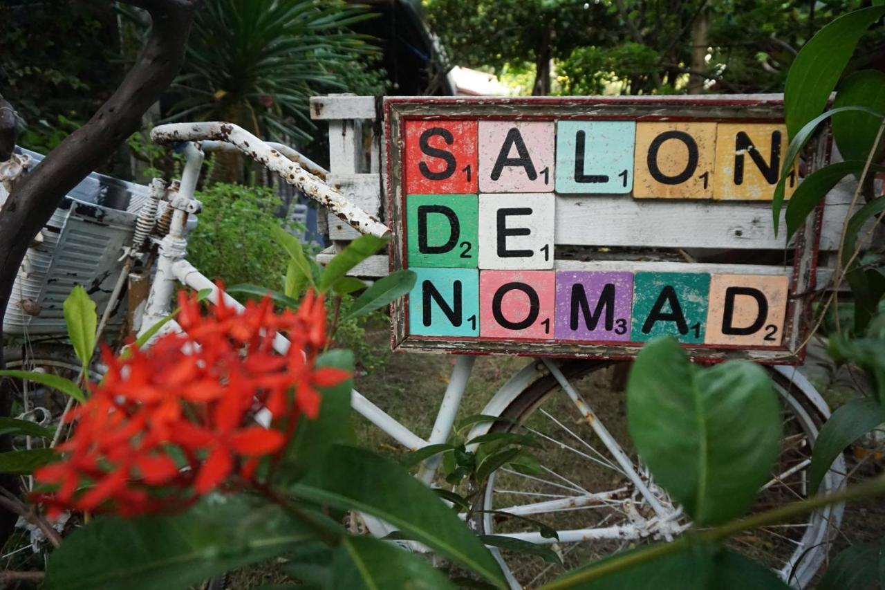 Salon De Nomad Gili T. Bed and Breakfast Gili Trawangan Buitenkant foto