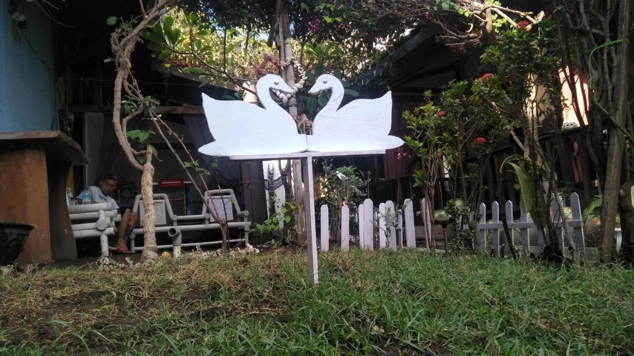 Salon De Nomad Gili T. Bed and Breakfast Gili Trawangan Buitenkant foto
